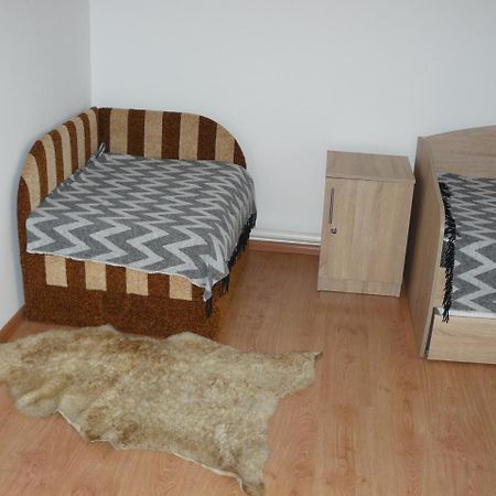 Hostynnyi Botsiun Hotel Dubno Eksteriør billede